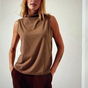 Athleta Outbound Tank